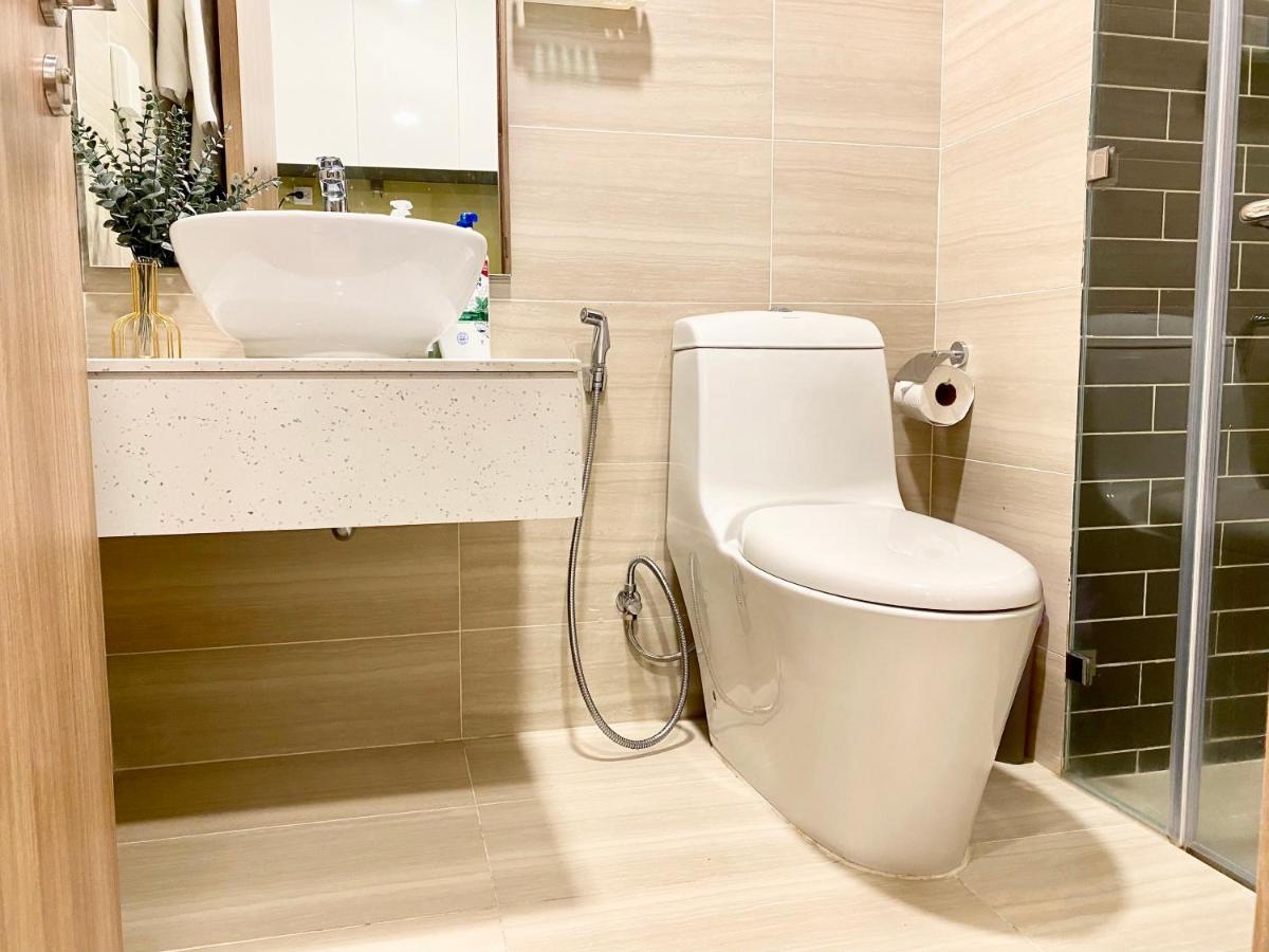 Yu Stay Apartment In Soho D1 Near Bui Vien Walking Street Хошимин Экстерьер фото